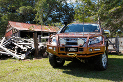 TJM OUTBACK BULL BAR BLACK STEEL
